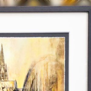 Kölner-Dom-Ausschnitt-Fine-Art-Print-eingerahmt-mit-gerissener-Kante-und-Museumsglas